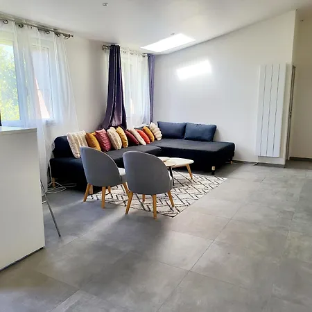 Les Du Bourget Apartmán Le Bourget